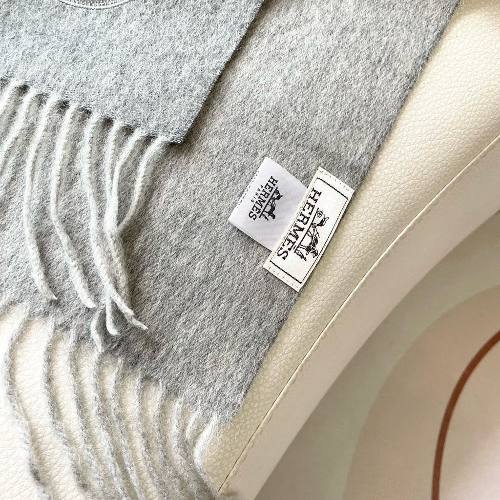 HM 25 200cm Scarf Gray Cashmere 825630