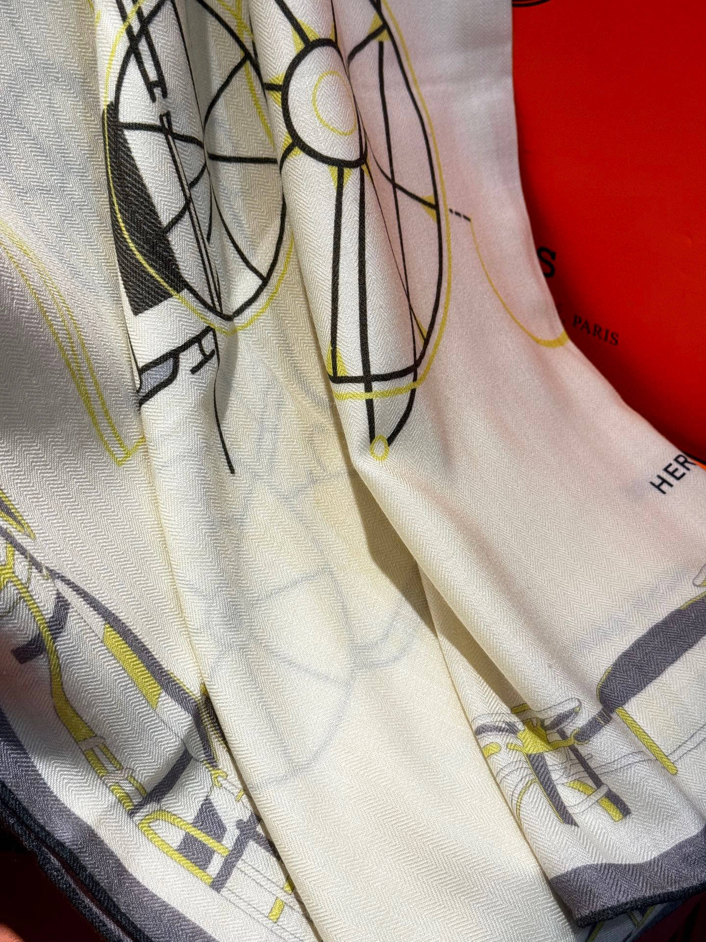 HM Double-Sided Square Scarf 140cm White Cashmere 828708