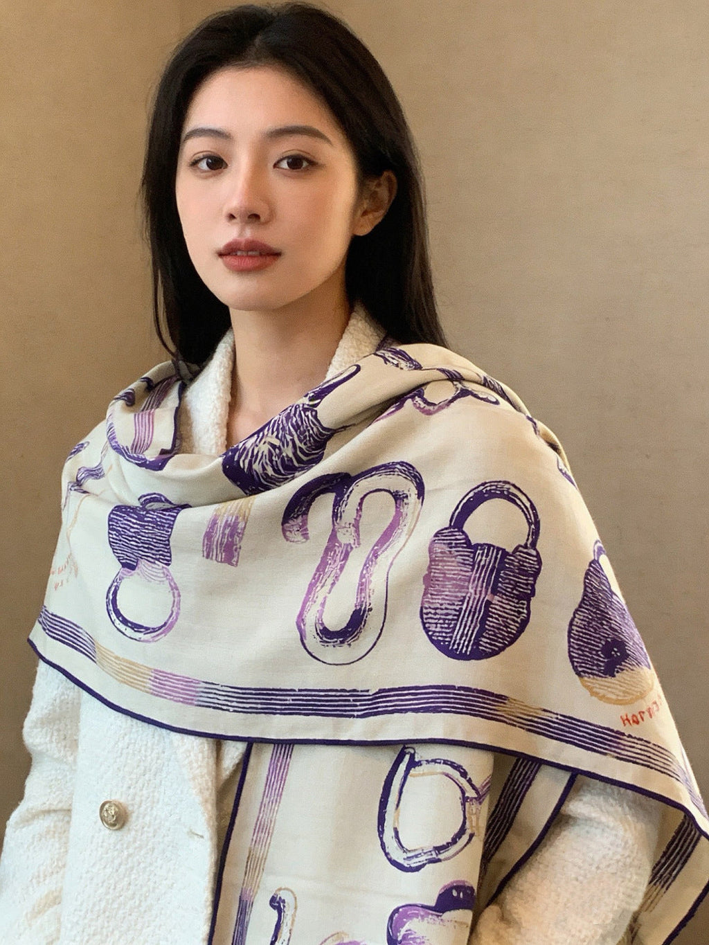 HM 26s Printed Square Scarf 135 In Cashmere And Silk 307238