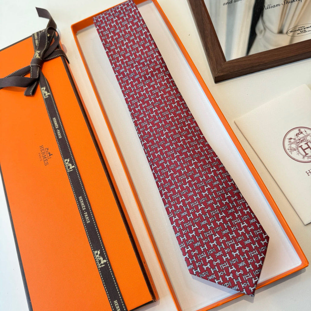 HM Boucles En Vrac Tie Burgundy Twill Silk 210011