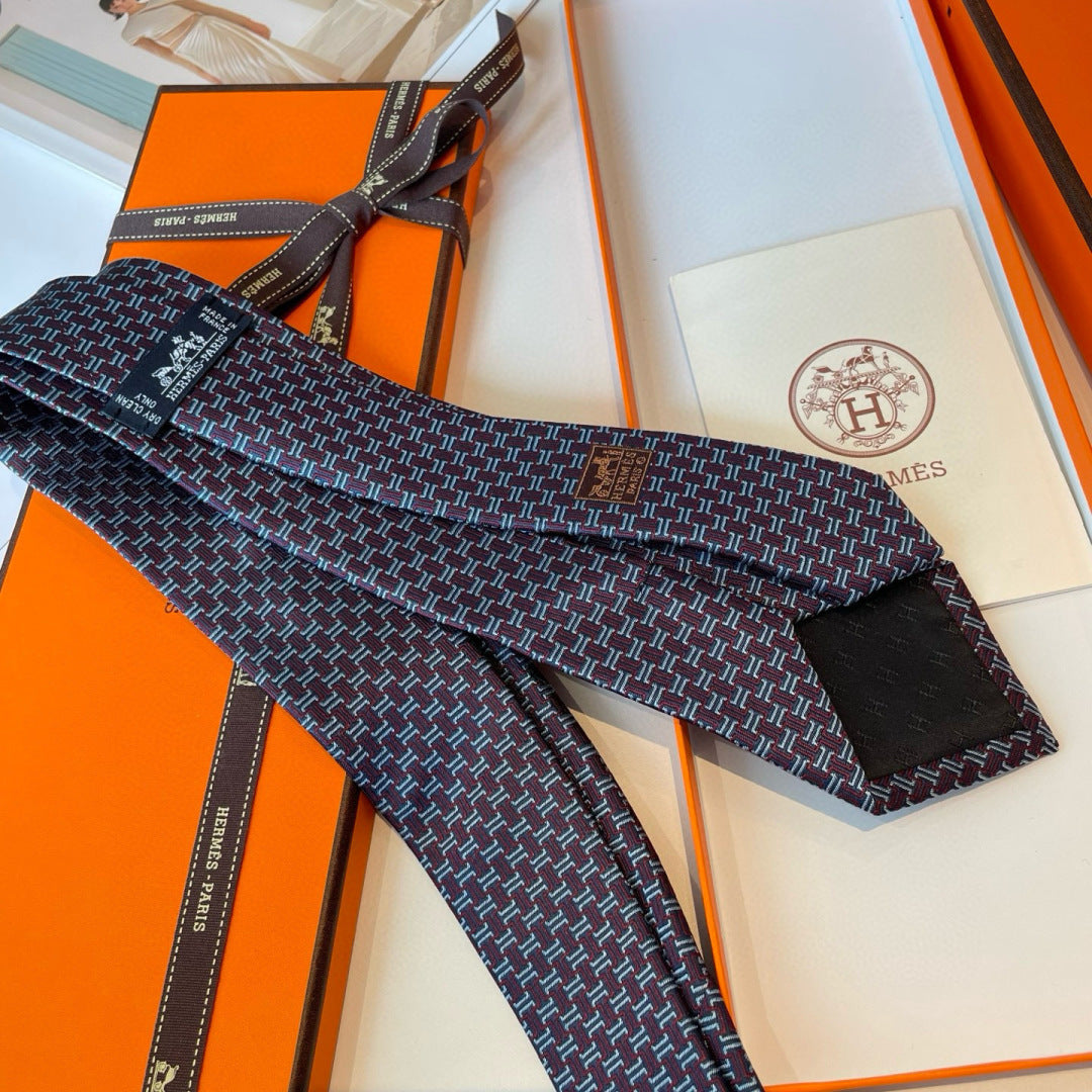 HM Maze Escape Tie Purple Red Twill Silk 212119