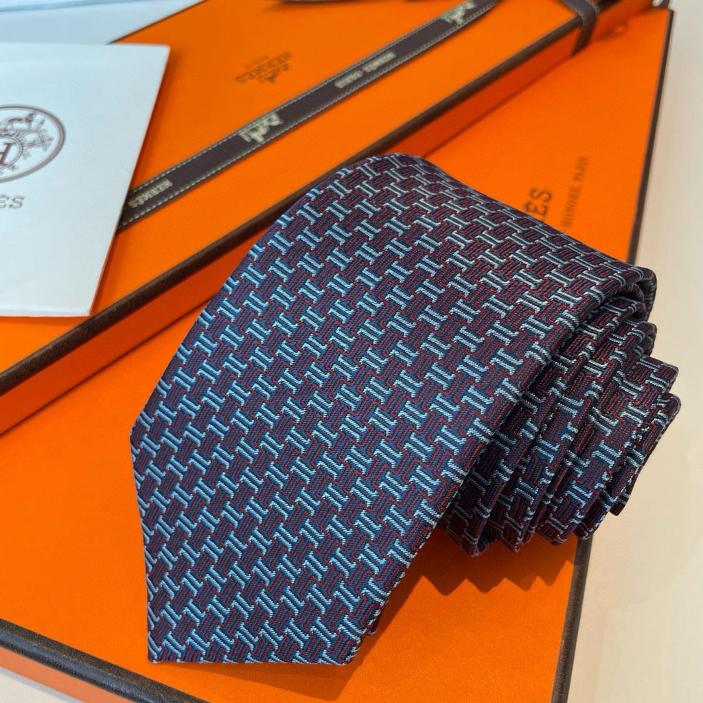 HM Maze Escape Tie Purple Red Twill Silk 212119