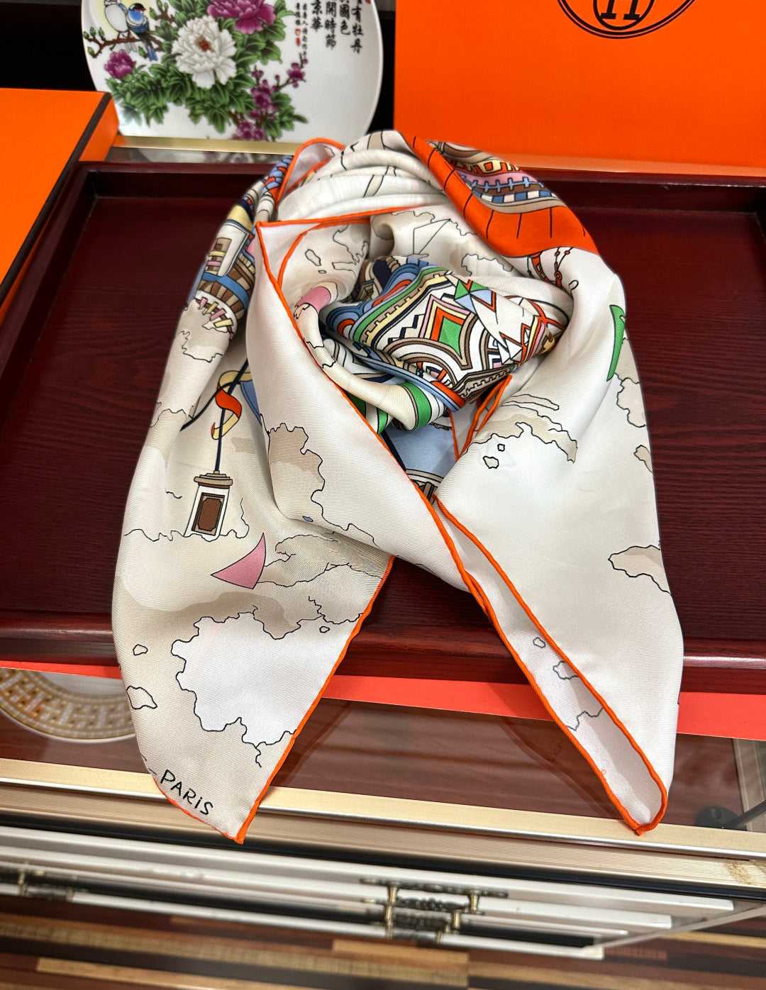 HM Hippopolis Scarf 90x90 Orange White Silk 333444