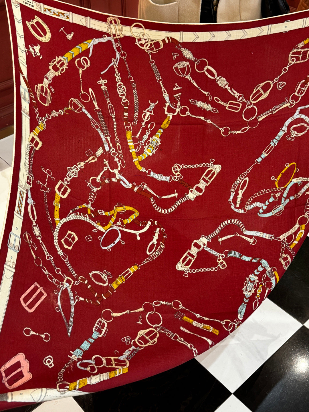 HM 25s Horse Reversible Scarf 140cm Red Cashmere Silk 967389