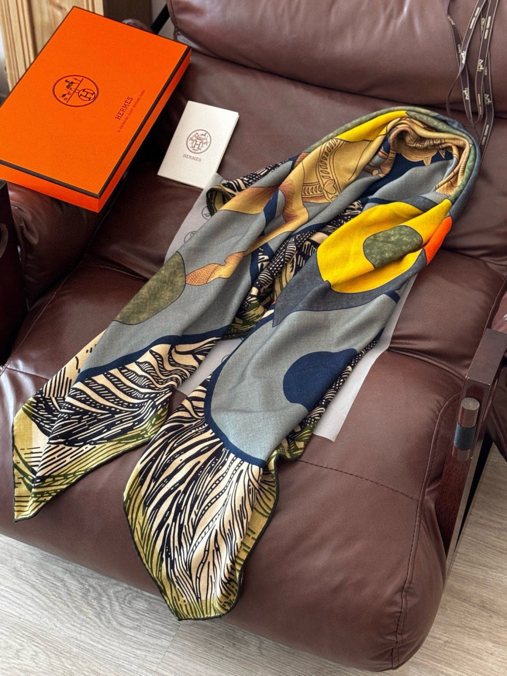 HM 26s Double-sided Scarf 140cm Blue Jean Jaune Silk Cashmere 153141