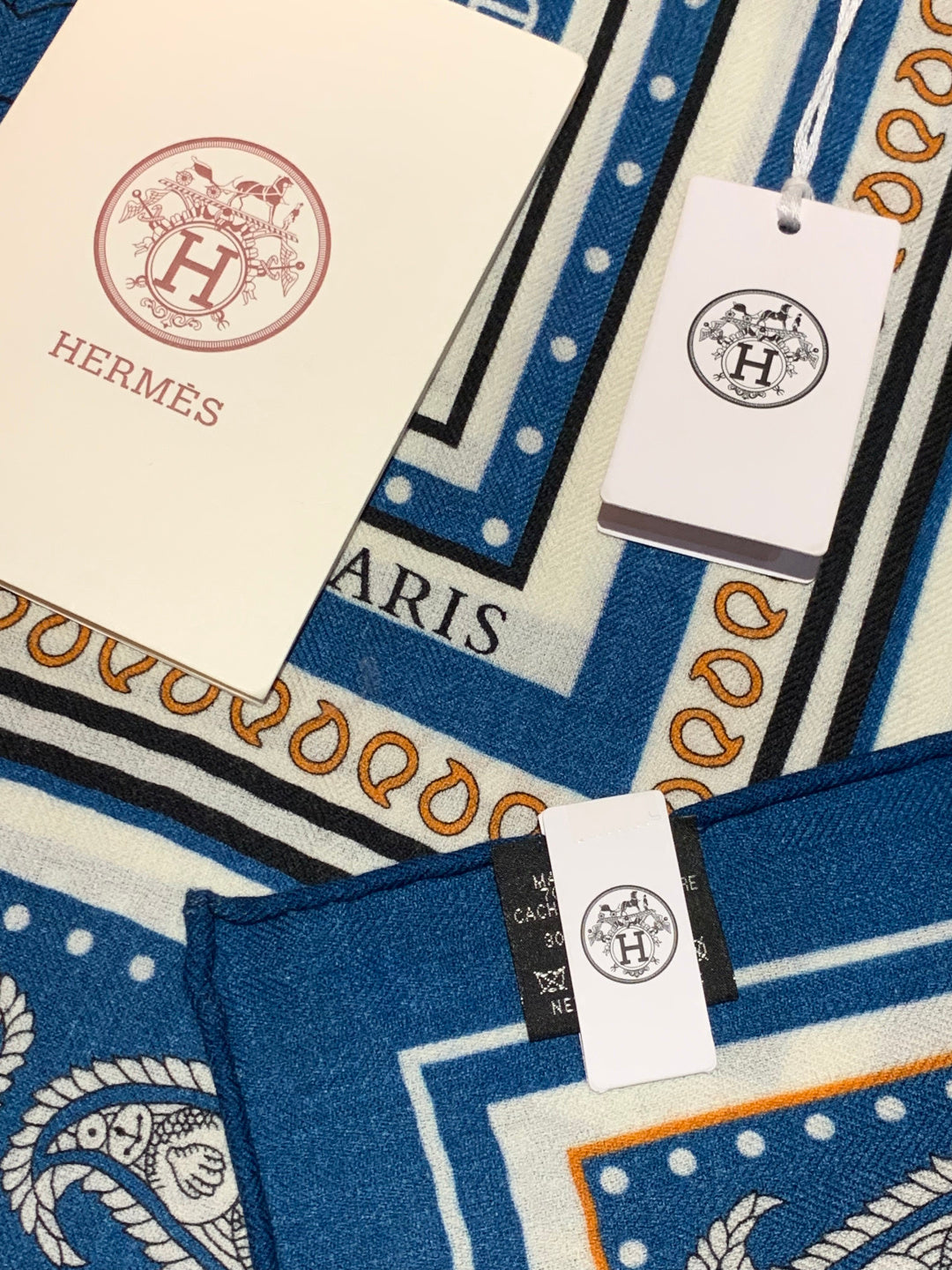 HM 26s Double-sided Scarf 140cm Marine Clair Silk Cashmere 153146