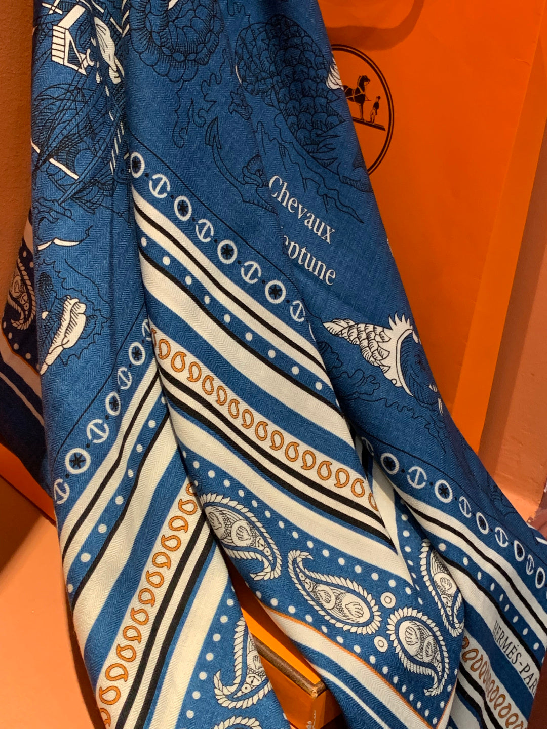 HM 26s Double-sided Scarf 140cm Marine Clair Silk Cashmere 153146