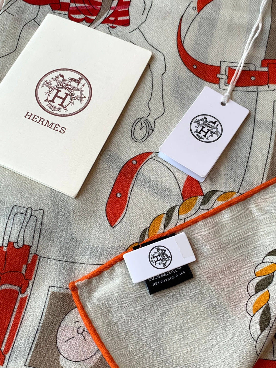 HM 26s Double-sided Scarf 140cm Blanc Silk Cashmere 153156