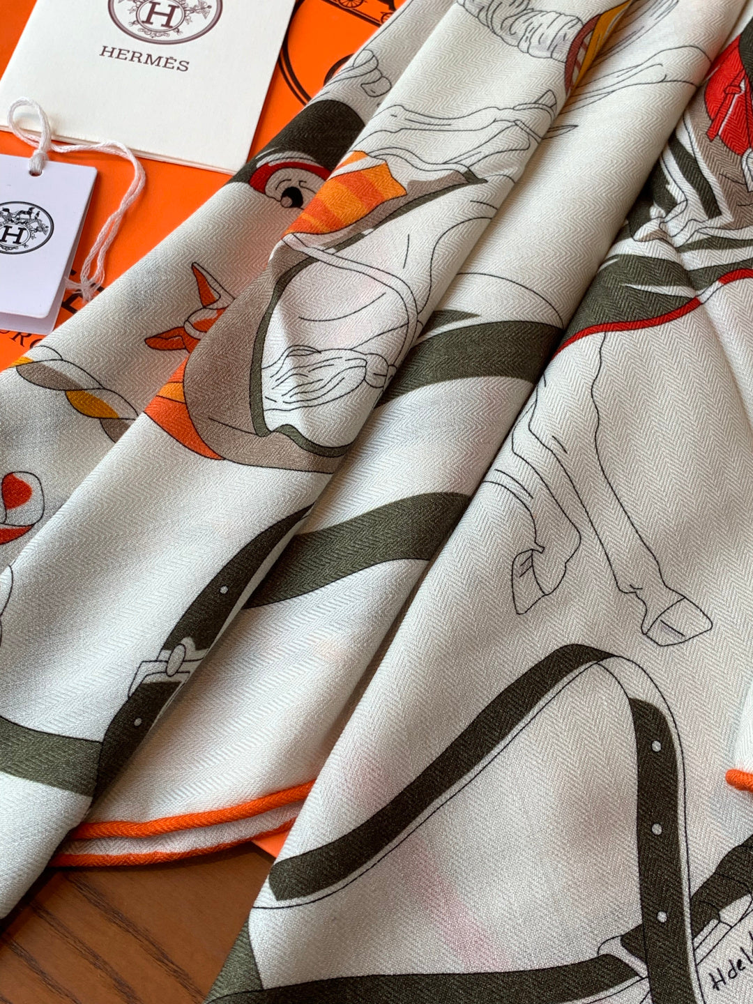 HM 26s Double-sided Scarf 140cm Blanc Silk Cashmere 153156