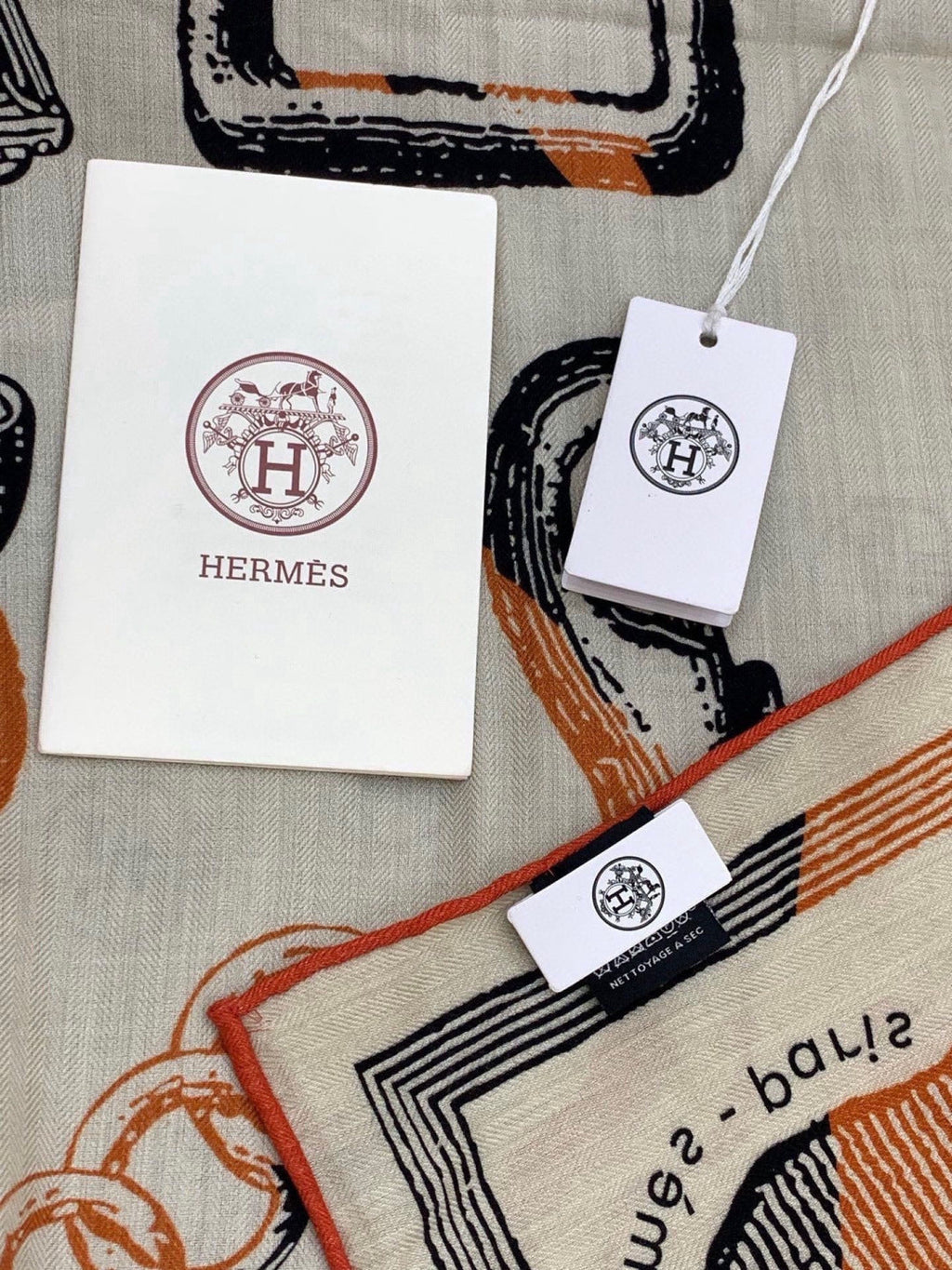 HM 26s Scarf 140 In Cashmere And Silk 303159