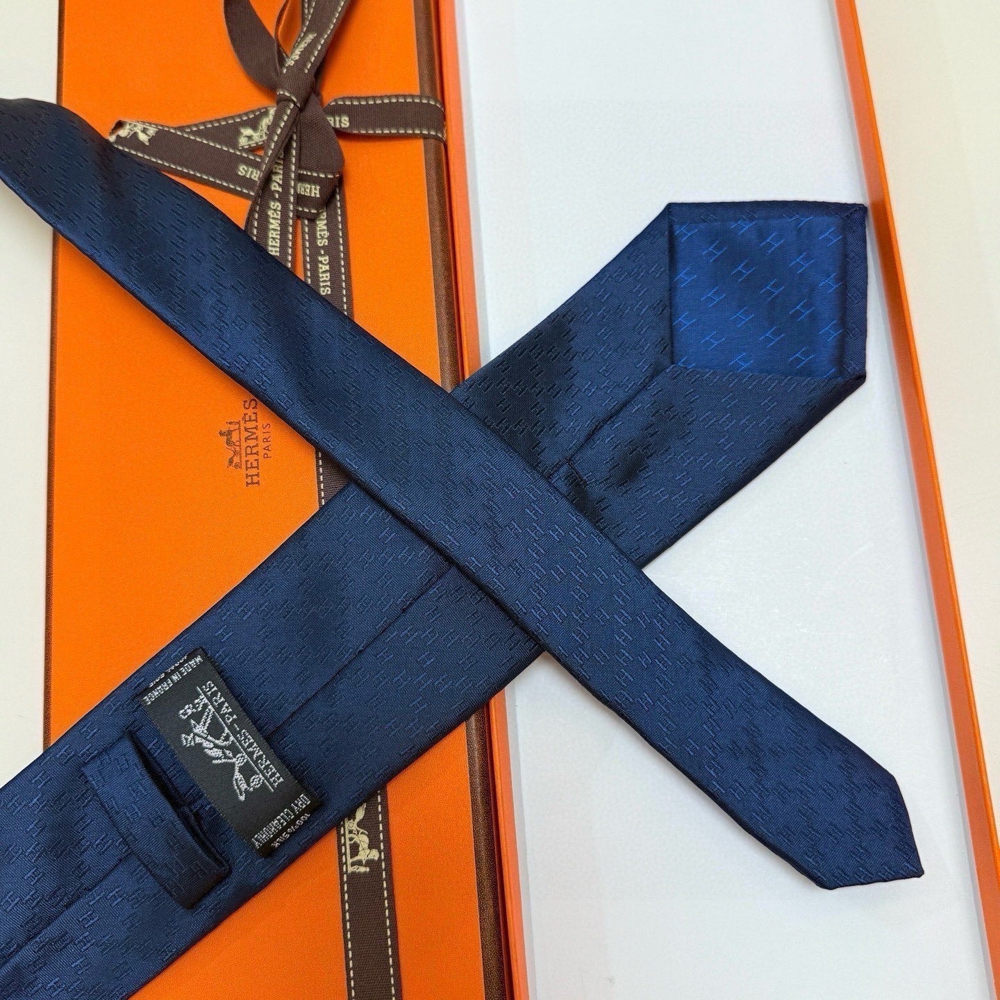 HM Jacquard Tie Dark Blue Twill Silk 212089