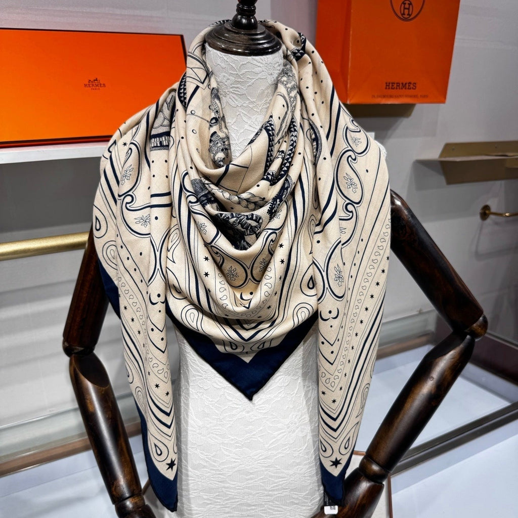 HM Grand Apparat Bandana Shawl 140x140cm Cream Blue Cashmere Silk 212690