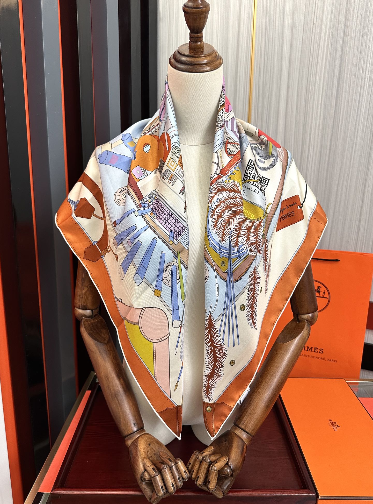 HM 25s Glove Time Scarf 135cm Orange Wool Mulberry Silk 971107