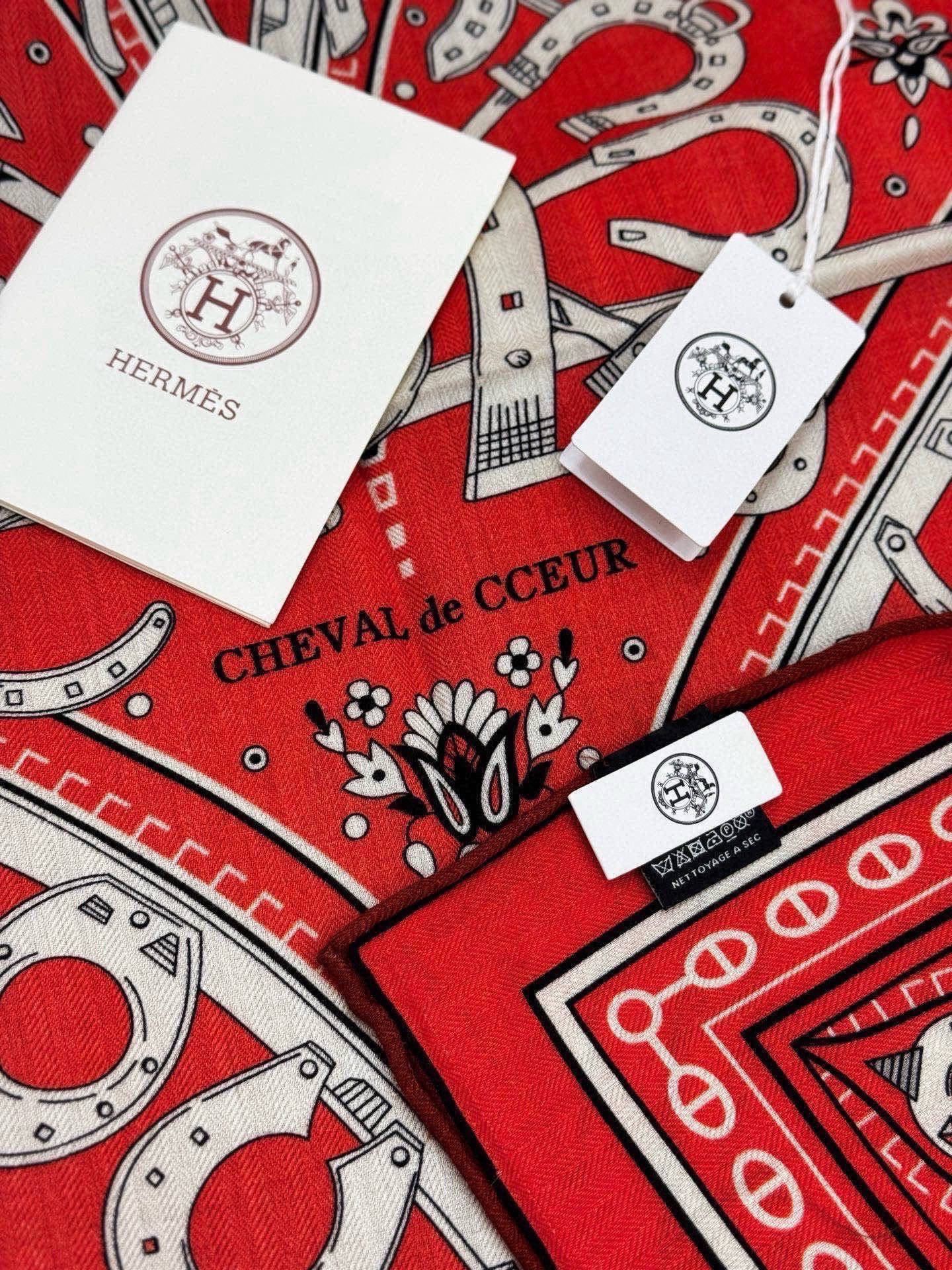 HM Cheval de Coeur Bandana Scarf 140*140cm Red Cashmere Silk 286287