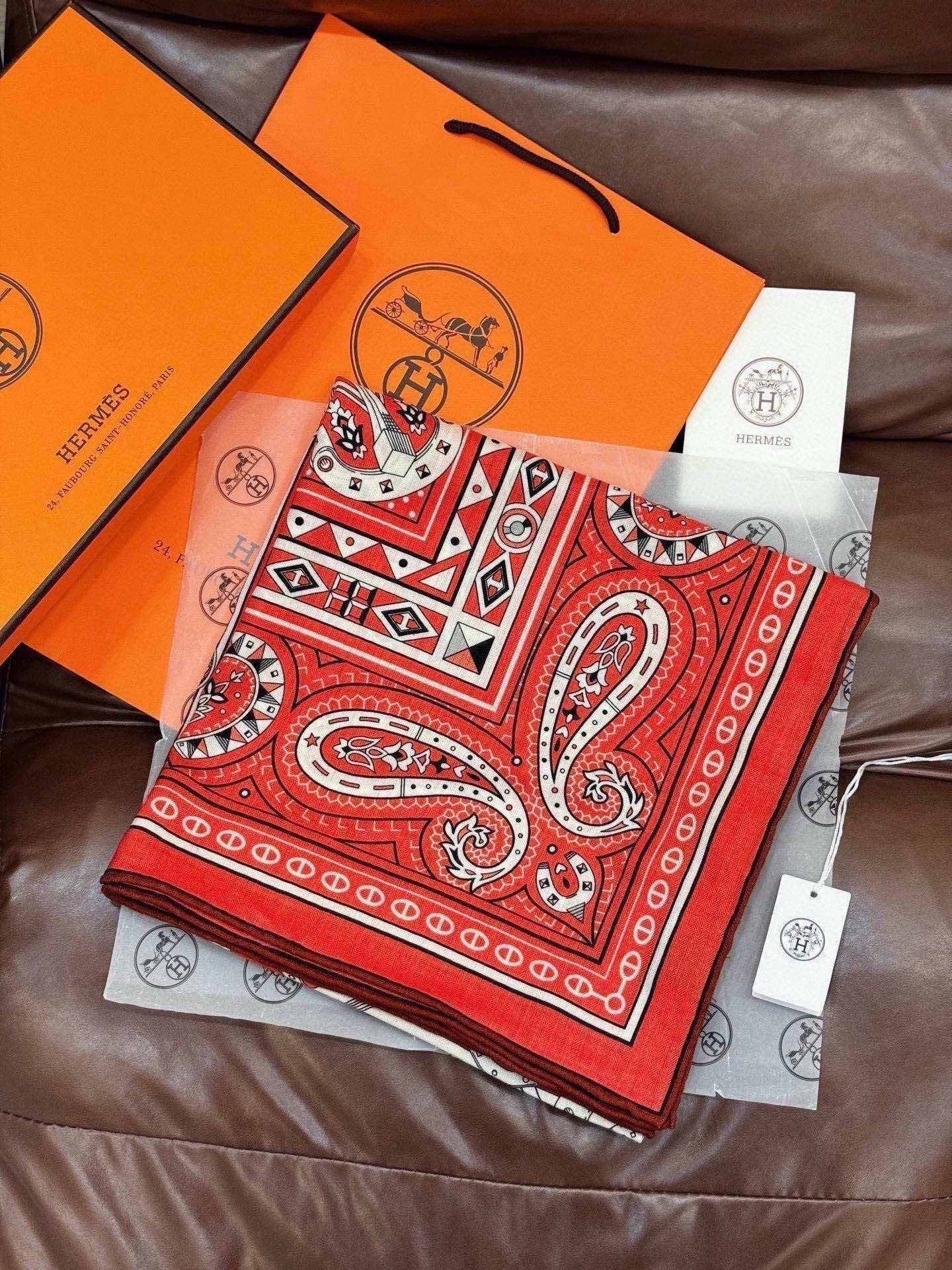 HM Cheval de Coeur Bandana Scarf 140*140cm Red Cashmere Silk 286287