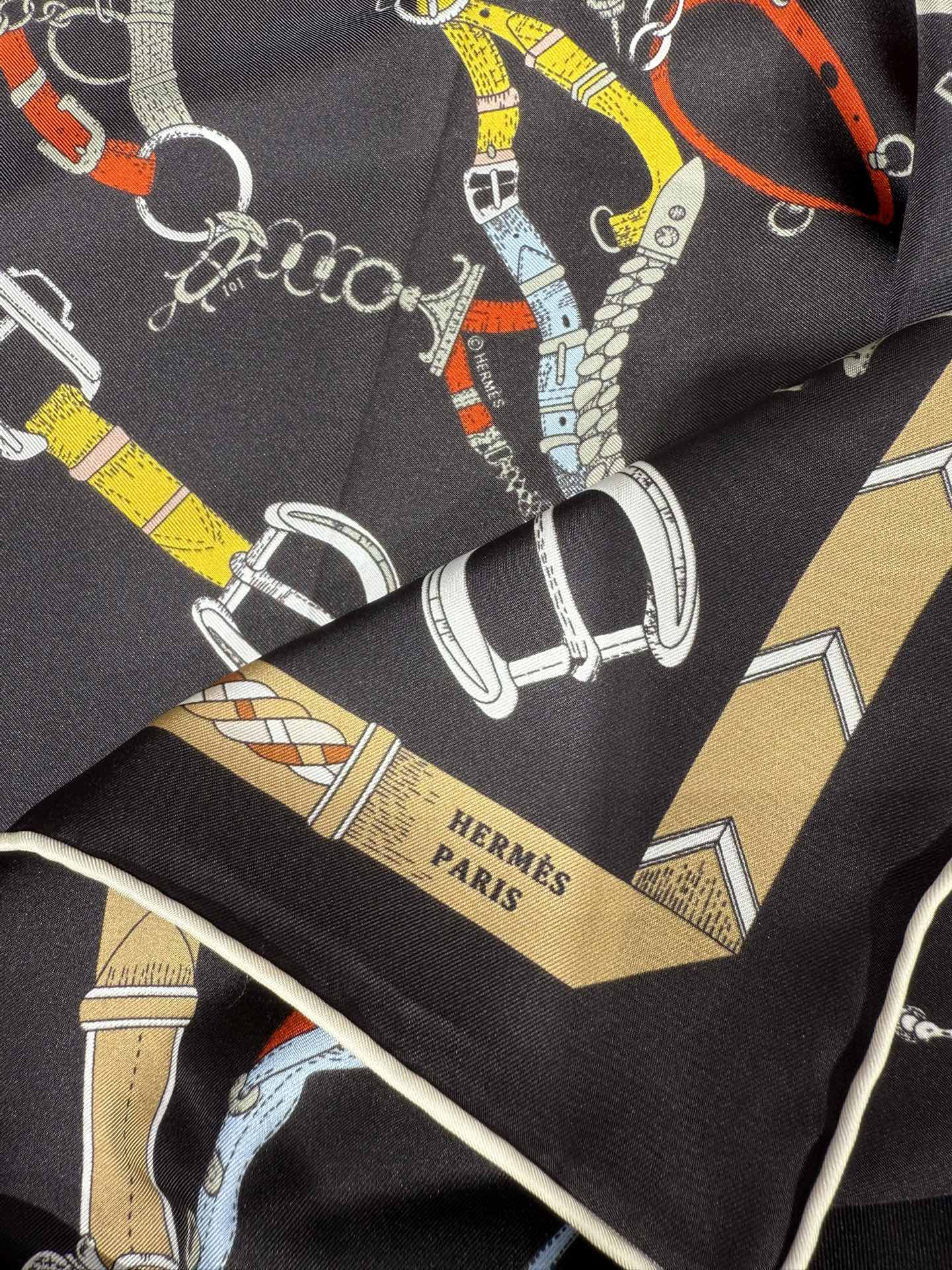 HM Les Chevaux Scarf 90x90 Black Colorful Twill Silk 209505